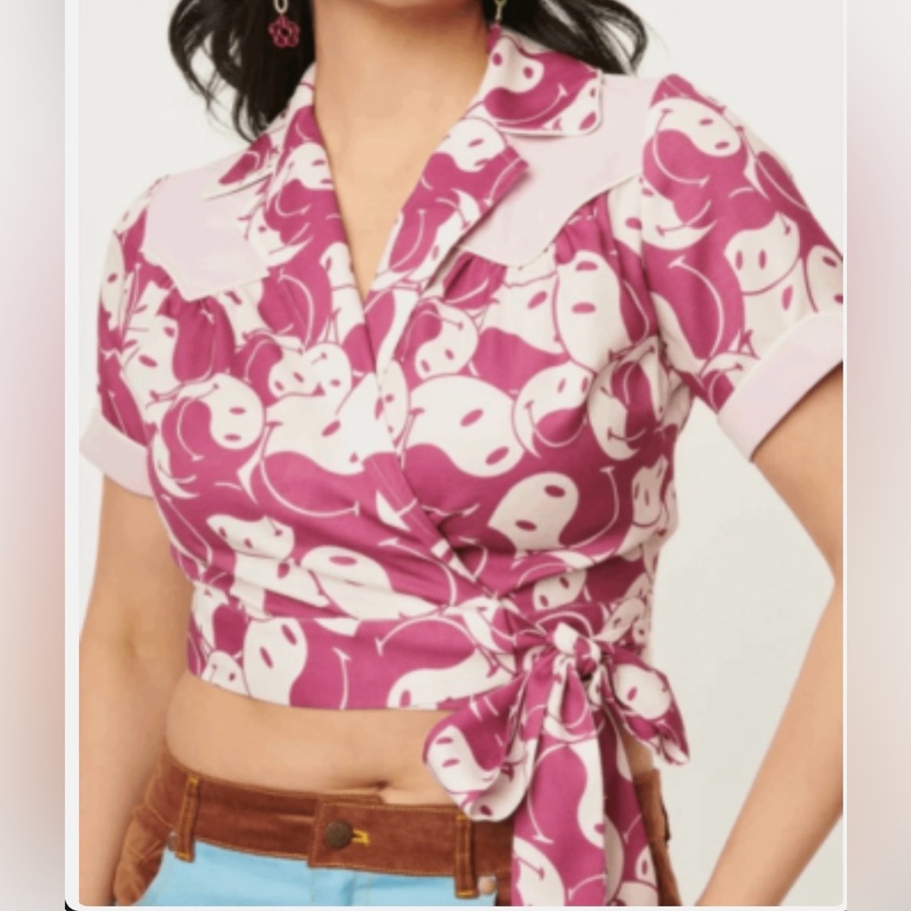 Unique Vintage X Purple Smiley Yin Yang Wrap Crop Top M (6-8)